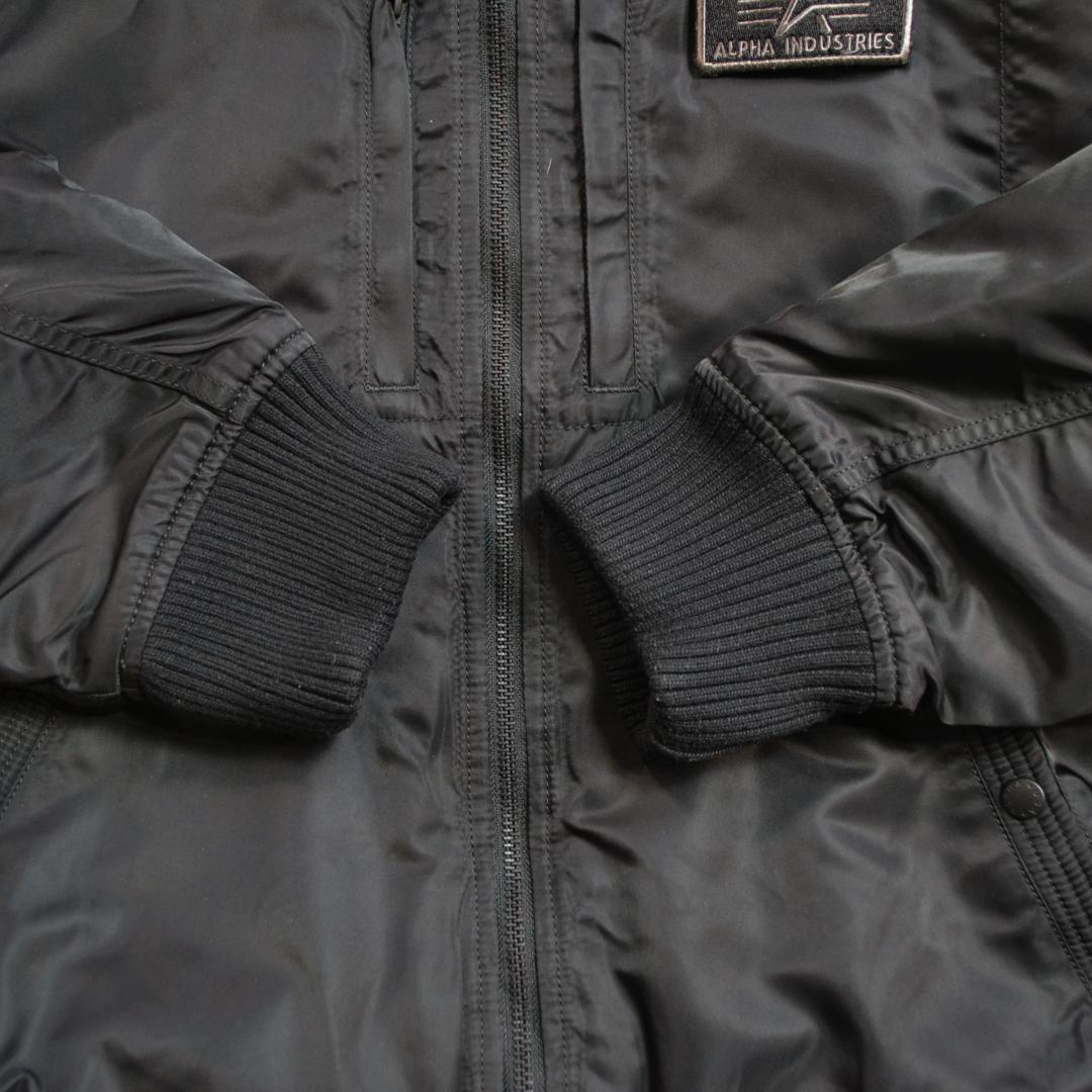 【極美品】ALPHA INDUSTRIESアルファサーモライトリブジャケット5L