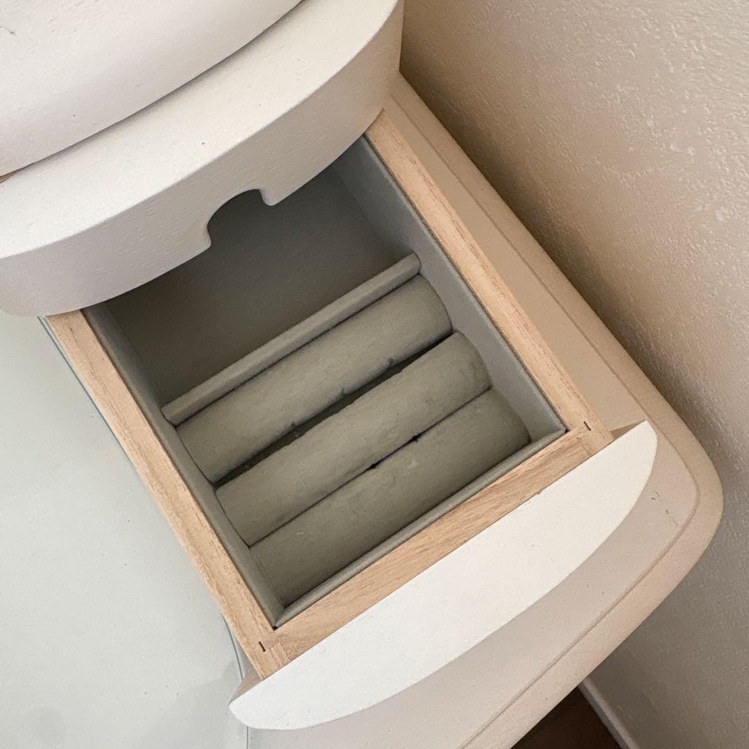 松永工房　カンティーニュ　ホワイトドレッサー・鏡台セット