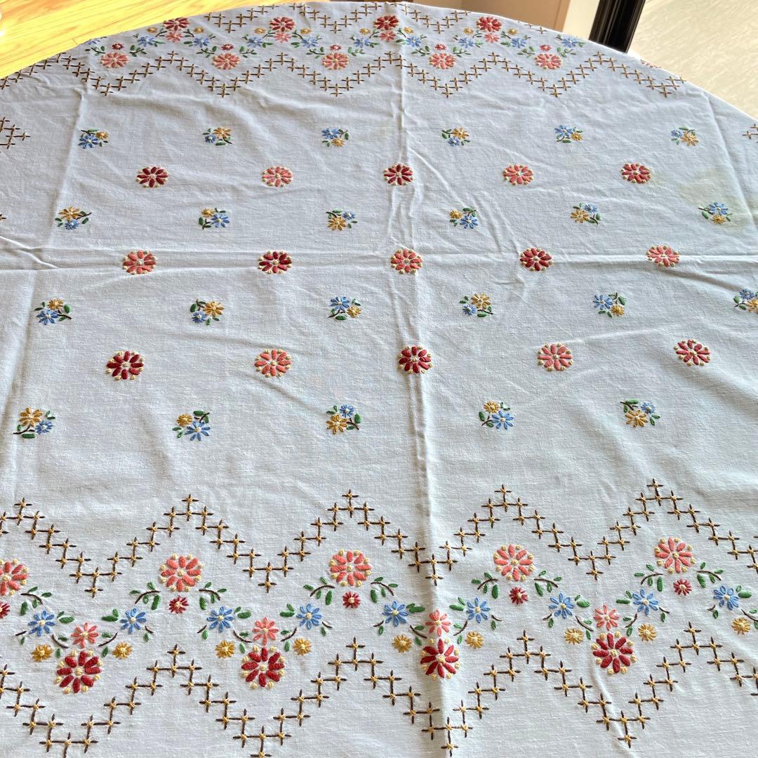 アンティーク 刺繍 テーブルクロス　フランス製　大判