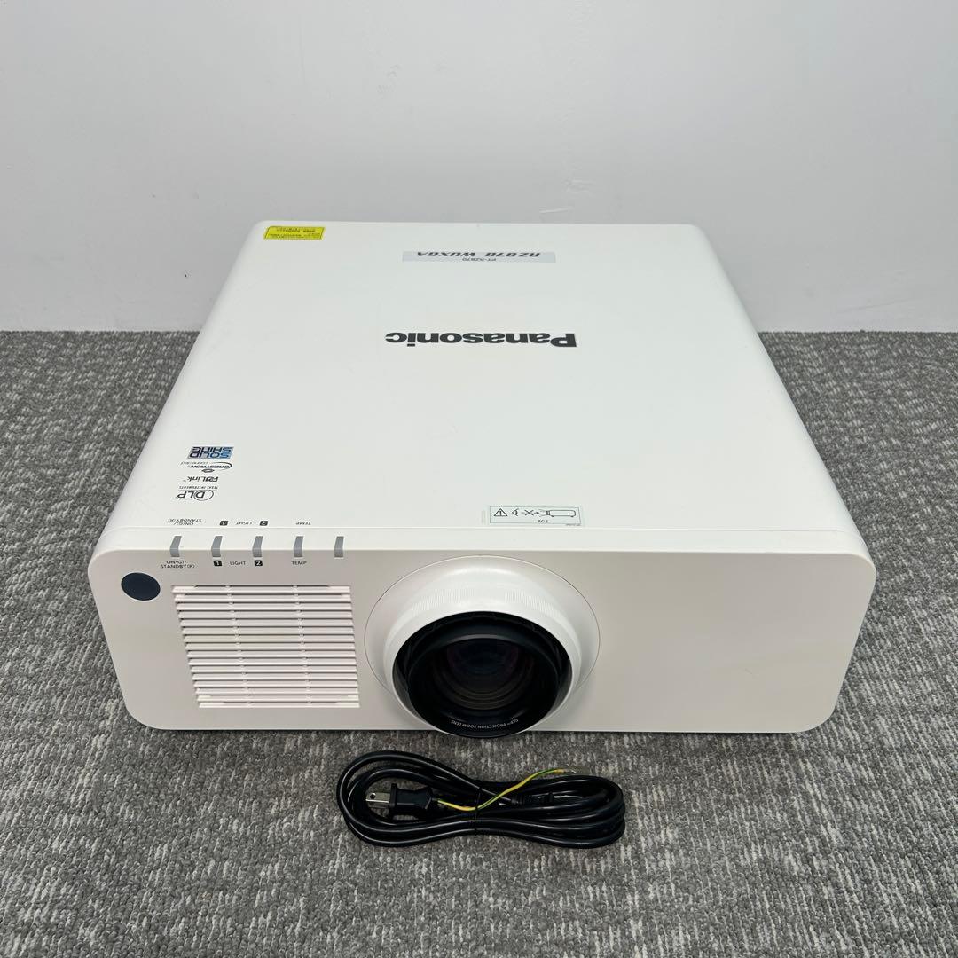 【青犬】Panasonic PT-RZ870JW プロジェクター