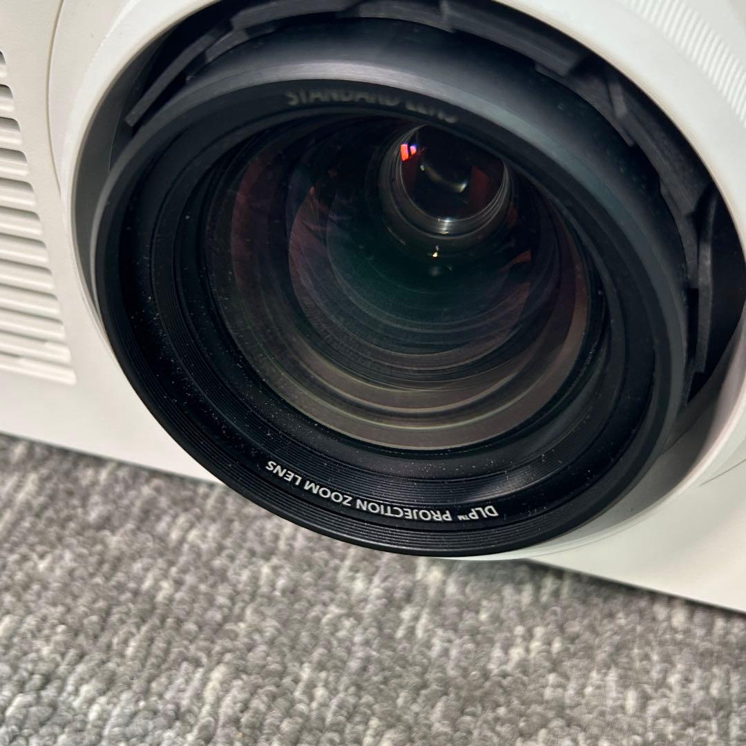 【青犬】Panasonic PT-RZ870JW プロジェクター