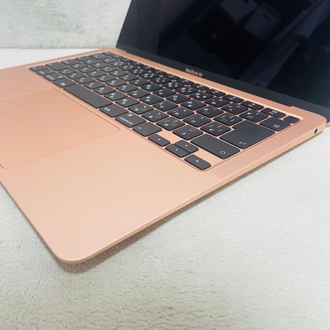 [極美品] Macbook Air 13in 2020 i7/16GB/1TB
