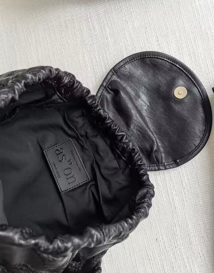 ason BENETTON BACKPACK リュック ブラック 新品