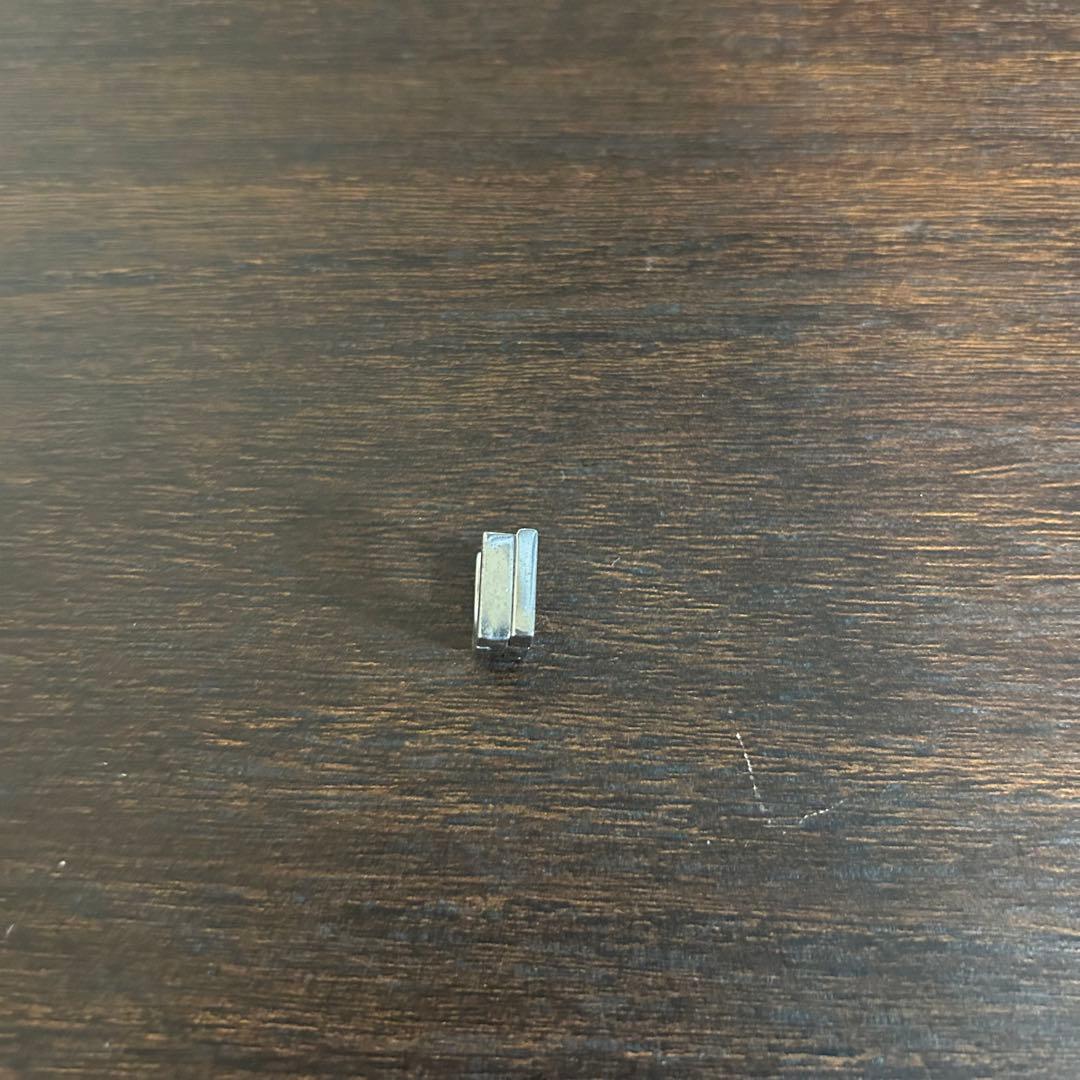 TOM WOOD ステップハギー ピアス(片耳のみ)