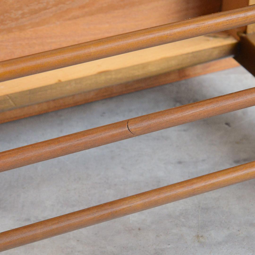 デンマーク 北欧ヴィンテージ チーク サイドテーブル ラダー棚付 北欧家具