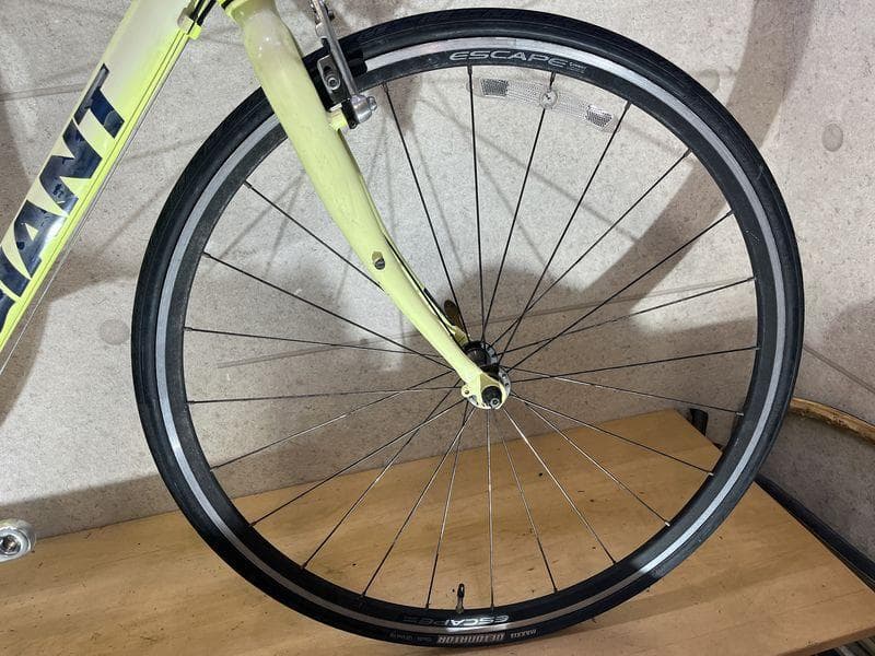 GIANT ESCAPE R3 クロスバイク sizeM　ジャイアント