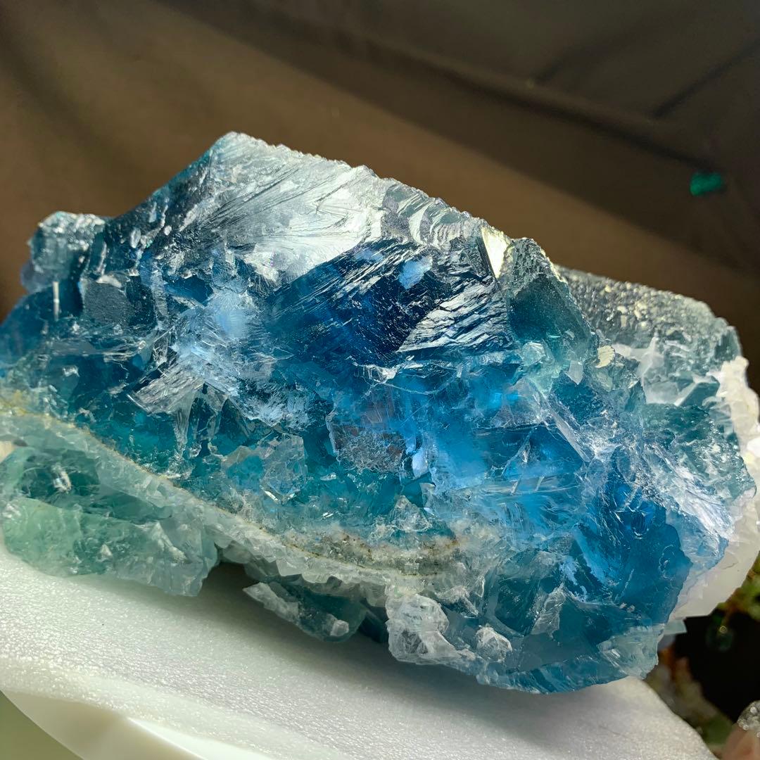 秘蔵☆真のディープブルーフローライト原石クラスター