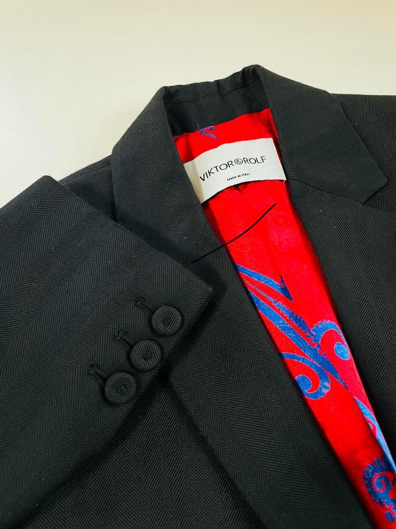 最終価格 VIKTOR&ROLF ペイズリー裏地黒スーツ ９号