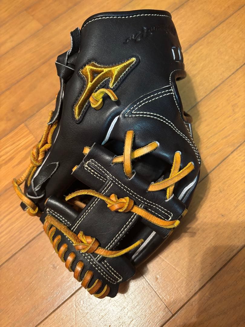 Mizuno Pro硬式グローブ ブラック/タン