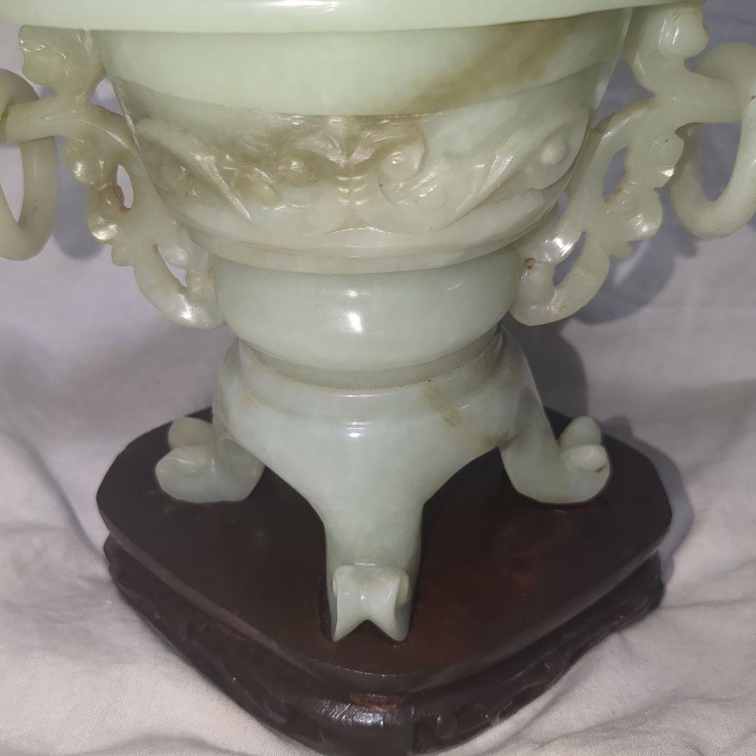 中国美術　翡翠香炉　ヒスイ　四つ足　アンティーク雑貨　 鳥彫刻