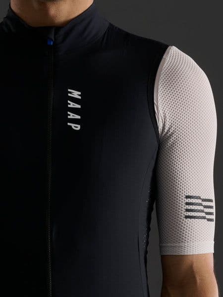 新品  ベスト メンズ Sサイズ ブラック ジレ