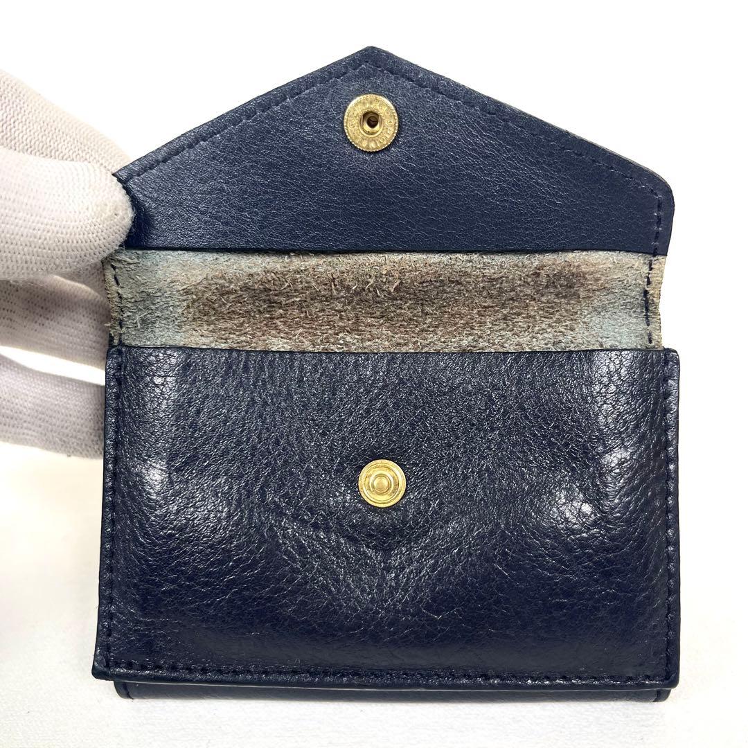 イルビゾンテ　三つ折り財布　トリフォルド　ミニ財布　ロゴ型押し　ゴールド金具