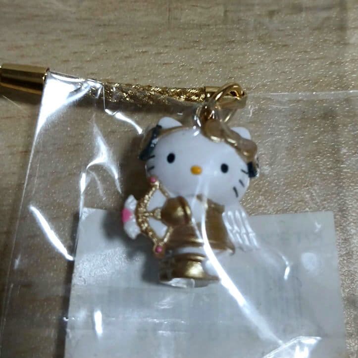 キティ　ウィング ゴールド　根付け