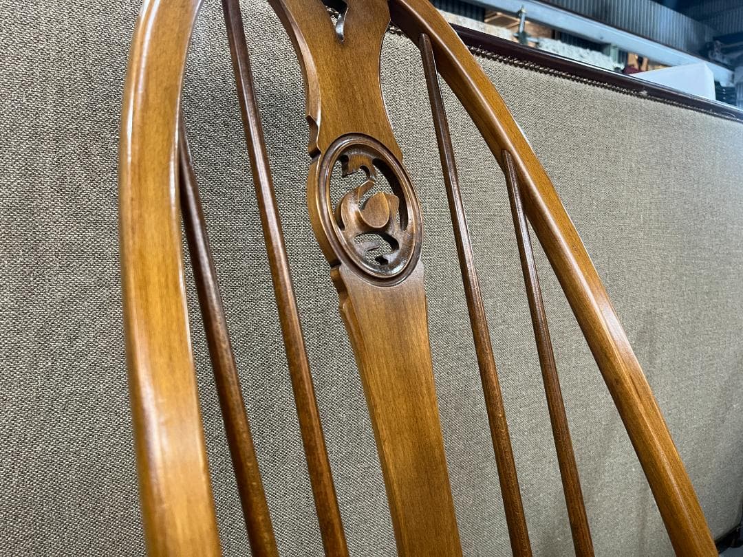 【英国vintage】ERCOL / アーコール　 スワンバックチェア　エルム材