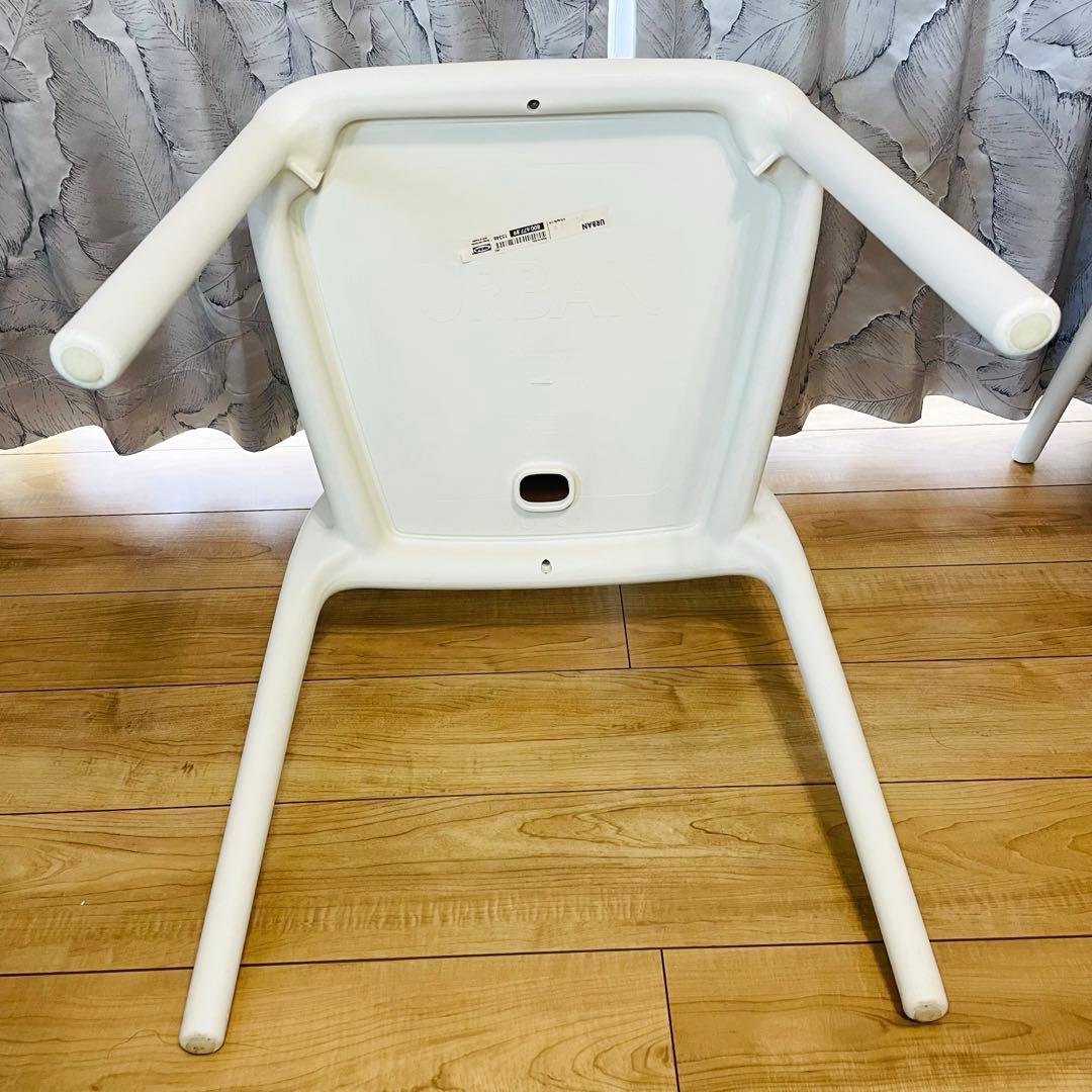 廃盤　希少　IKEA URBAN ウルバン　スタッキングチェア 白　2脚セット①