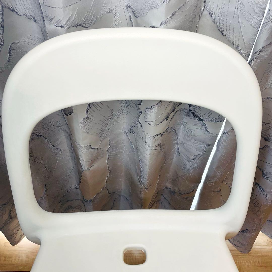 廃盤　希少　IKEA URBAN ウルバン　スタッキングチェア 白　2脚セット①