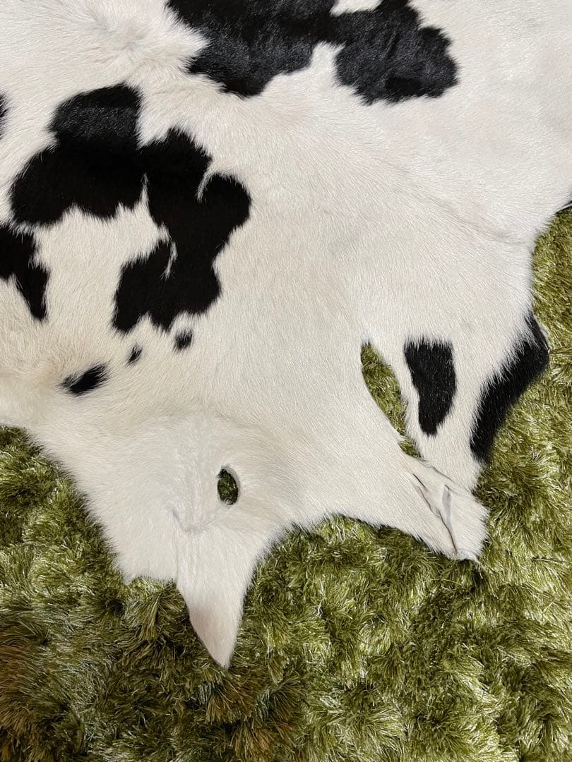 カウラグ 天然 本革 牛 カウスキン ラグ　おしゃれラグ