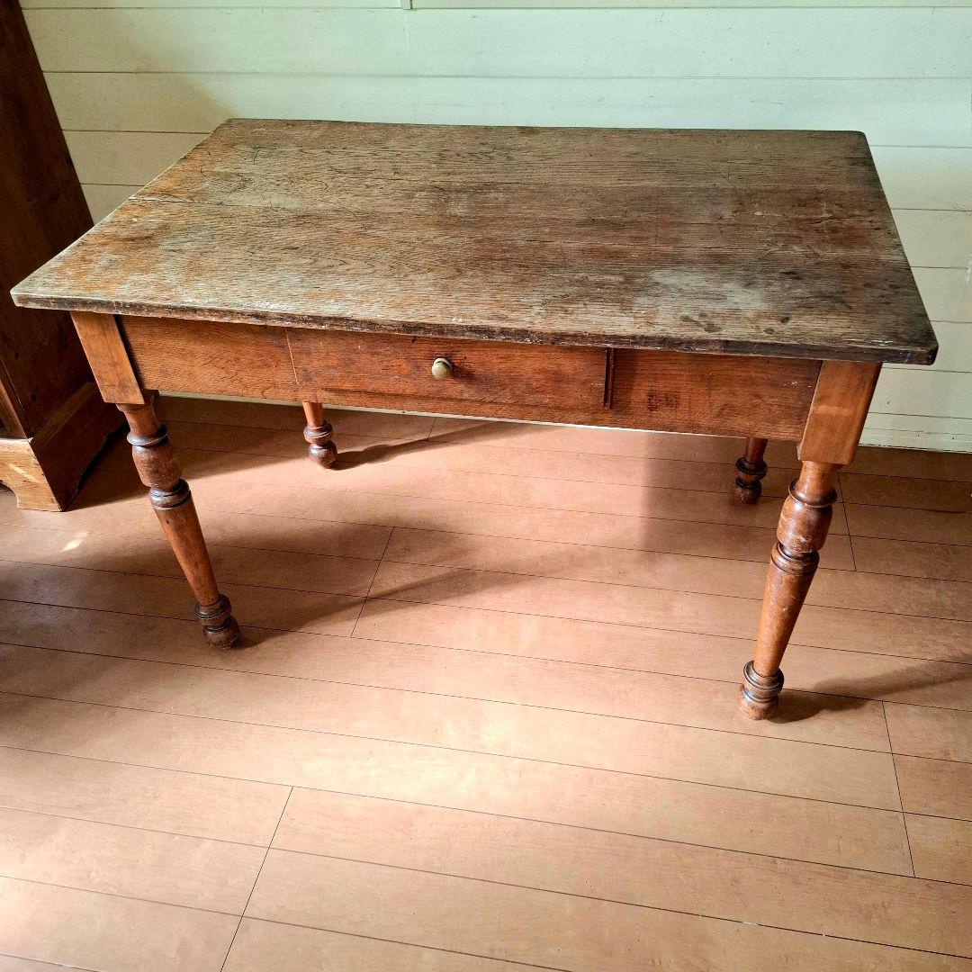 フランスアンティーク　テーブル