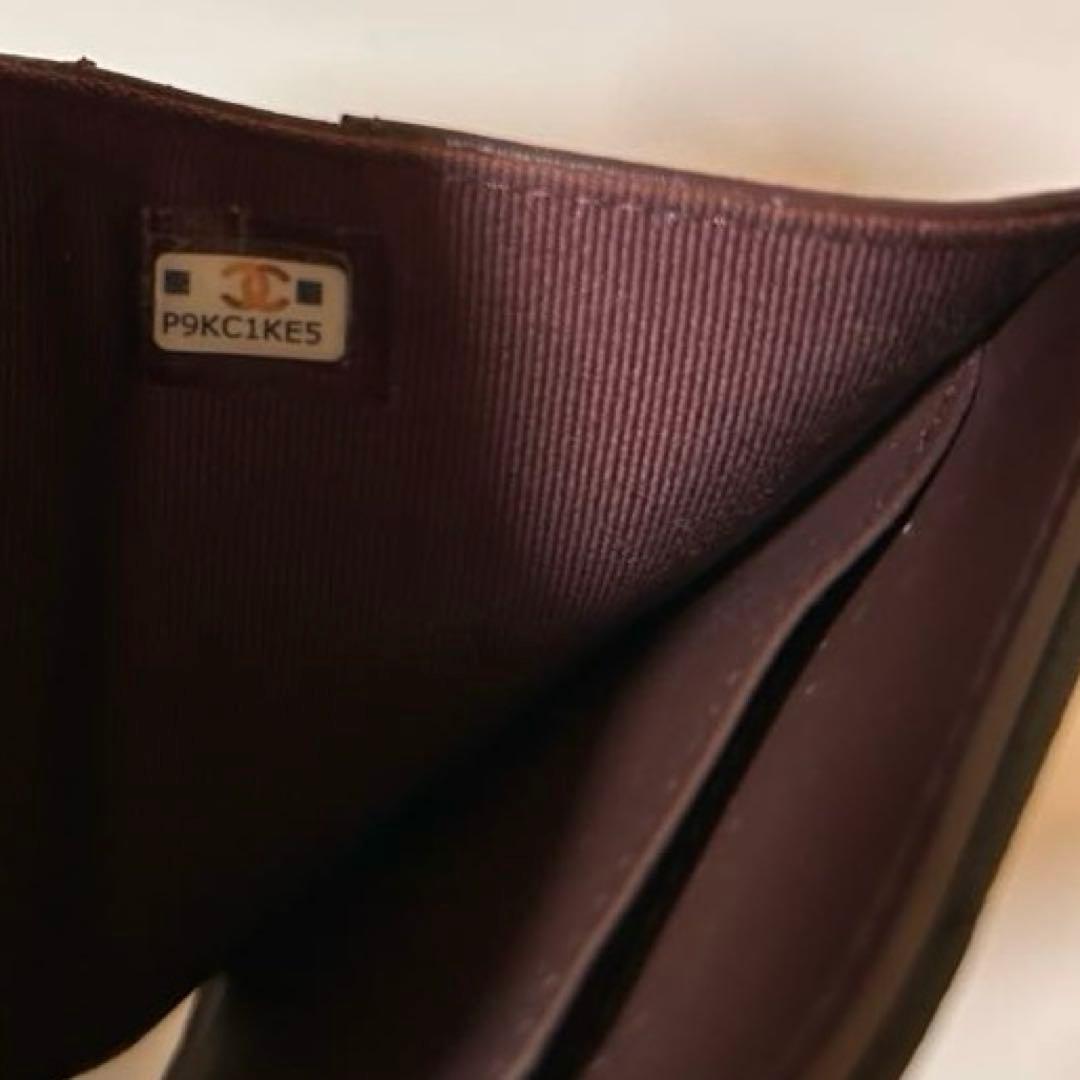 CHANEL シャネル 三つ折り財布 マトラッセ キャビアスキン ブラック 付属