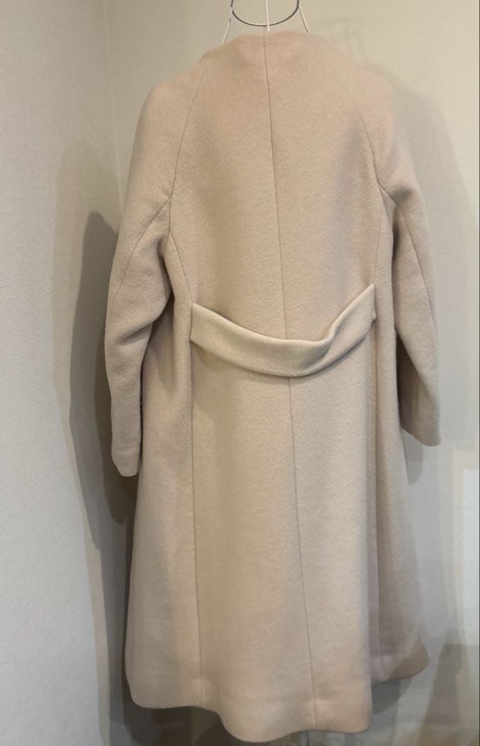 ストロベリーフィールズ⭐︎オフホワイト⭐︎ノーカラーコート⭐︎