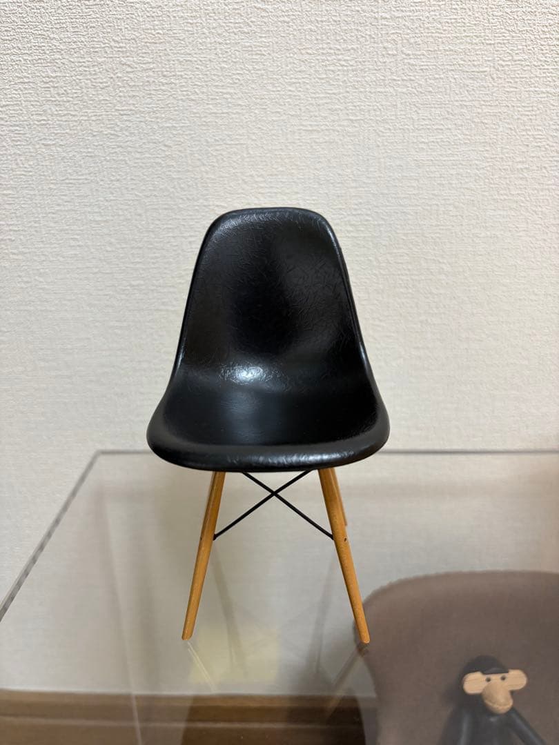 Vitra ミニチュアコレクション DSW 黒 1/6 木箱付 イームズ