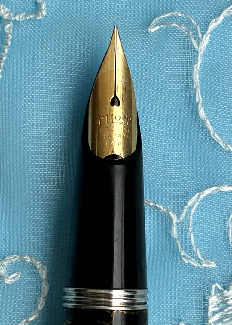 パイロット　国光会　蒔絵　黒蜻蛉14金　ヴィンテージ
