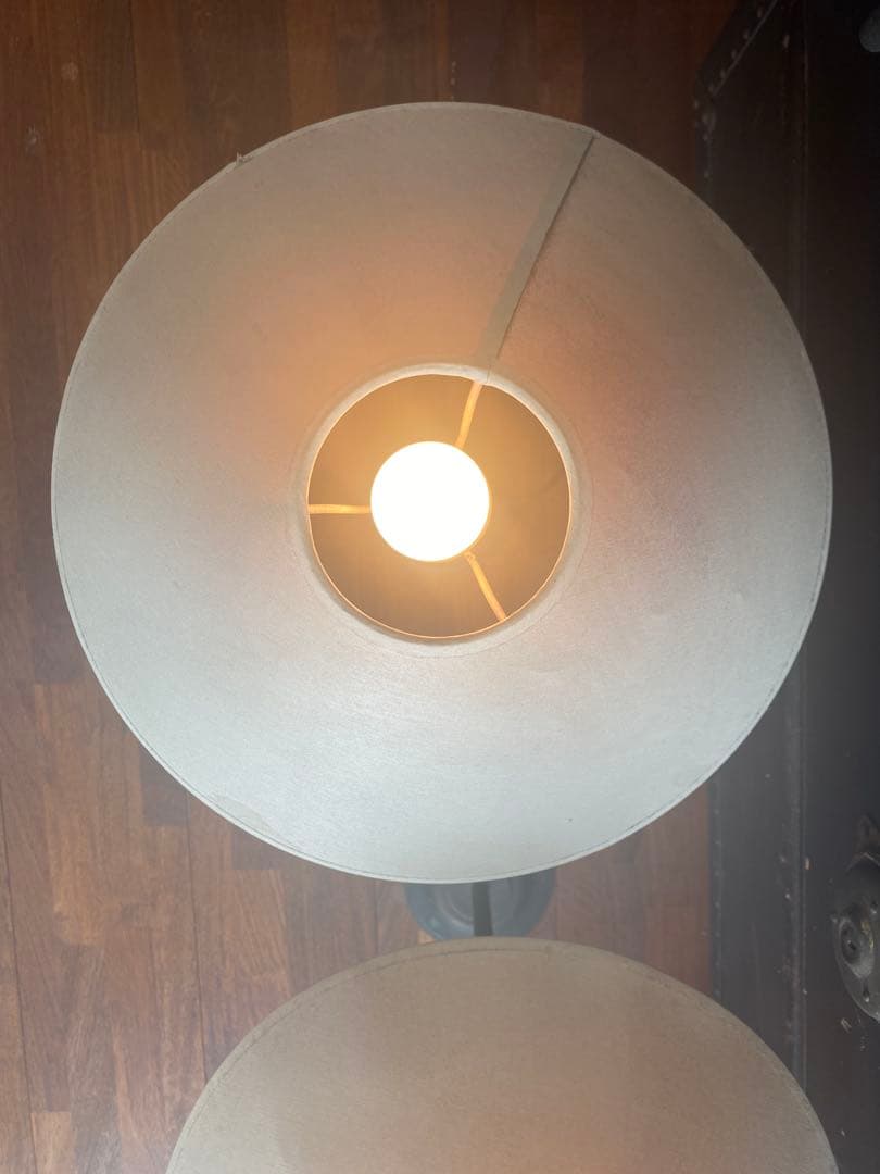 カトリーヌメミ　フロアスタンド 2台 used