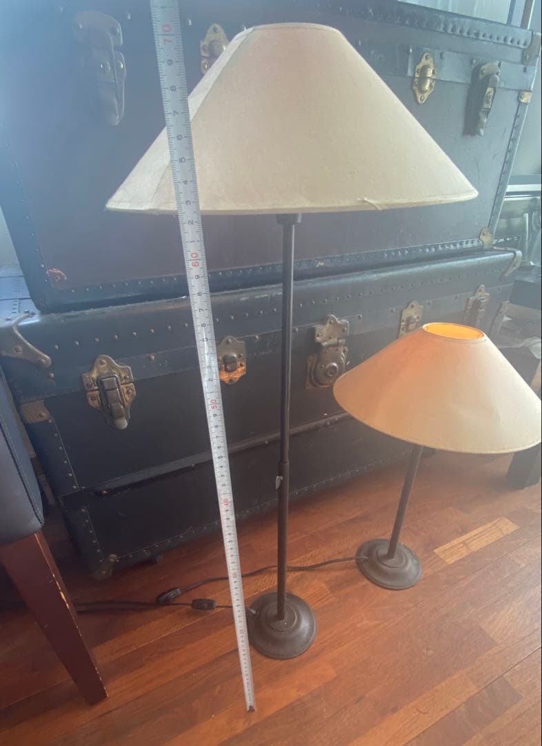 カトリーヌメミ　フロアスタンド 2台 used