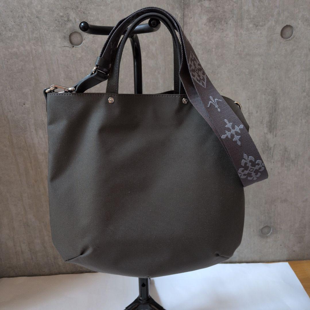 russet　ラシット　ナイロン2wayショルダー　トートバック　グレー