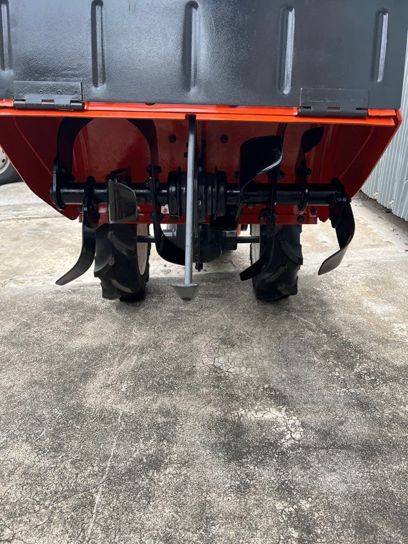 耕耘機　クボタTR-6 ( ガソリンエンジン)