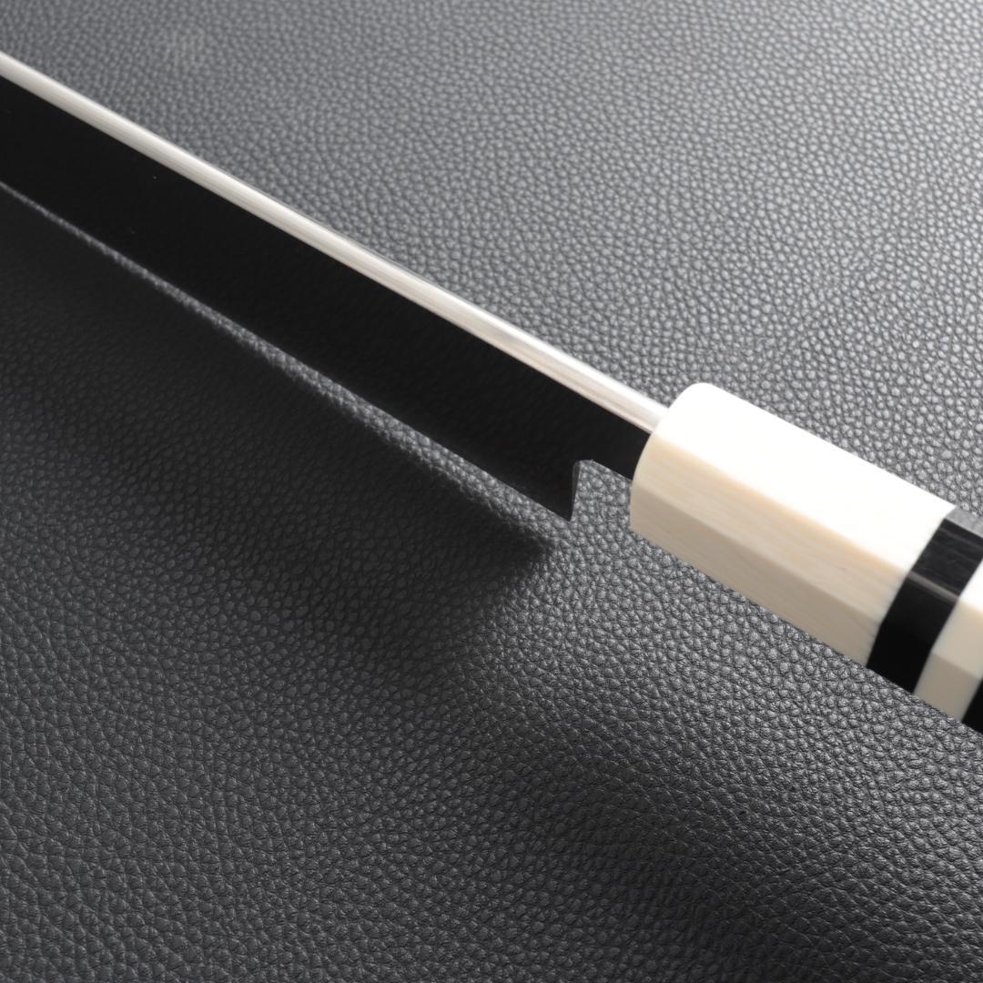 9837 切付柳刃包丁 尺一 刃は究極の切れ味 刺身包丁 人工象牙黒三本巻八角柄