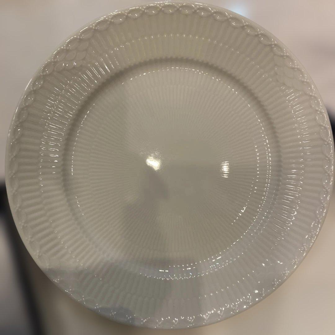 【新品】ロイヤルコペンハーゲン ホワイトフルーテッド ディッシュ皿