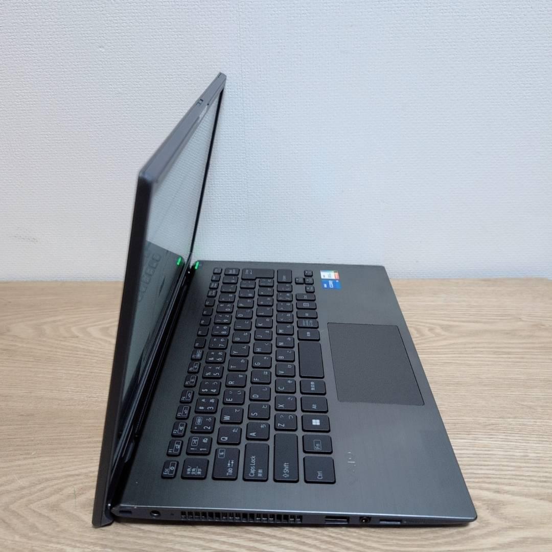 ハイスぺ❗ 13世代 快速モデル i5 VAIO 16G SSD256G 顔認証