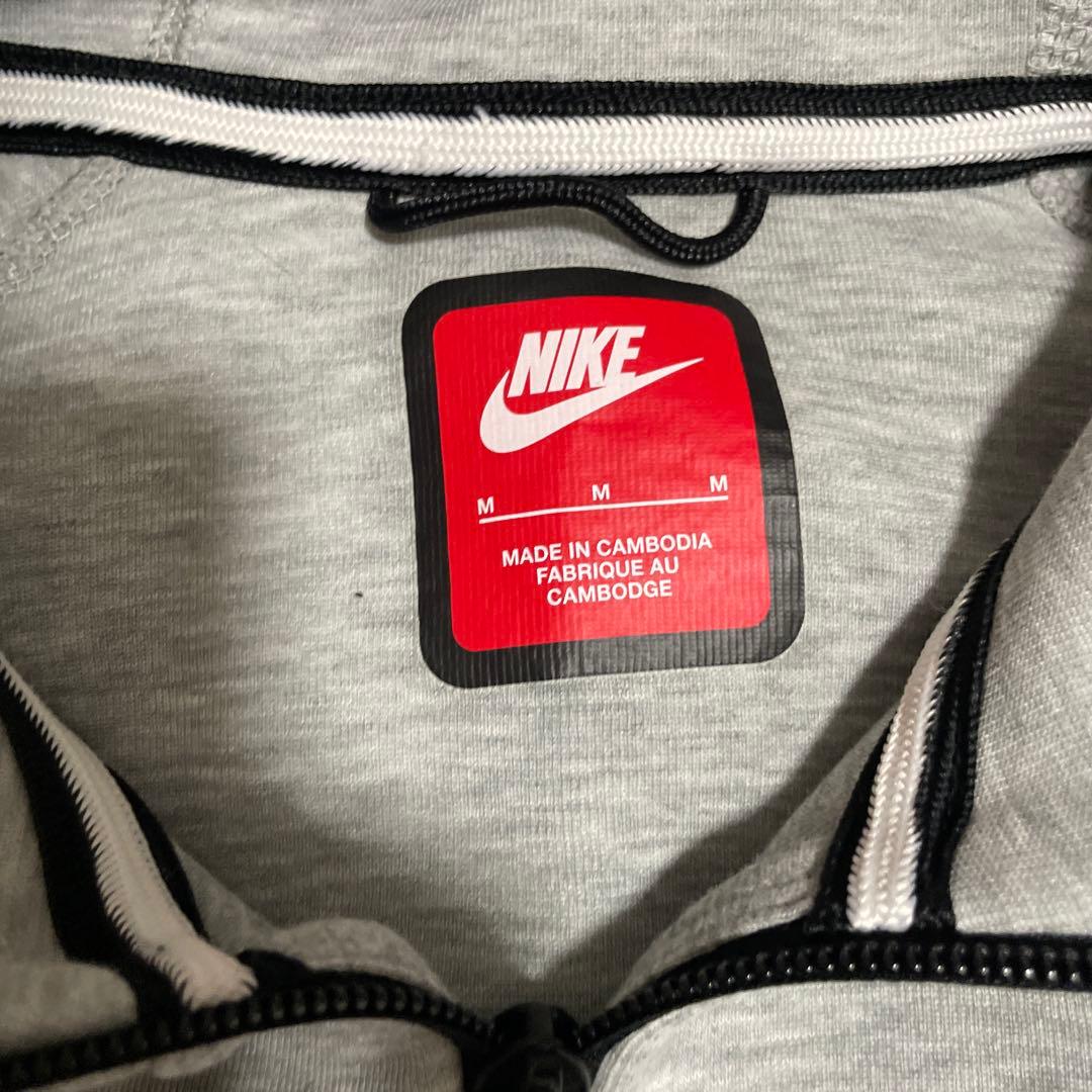 Nike テックグレー フルジップ パーカー セットアップ