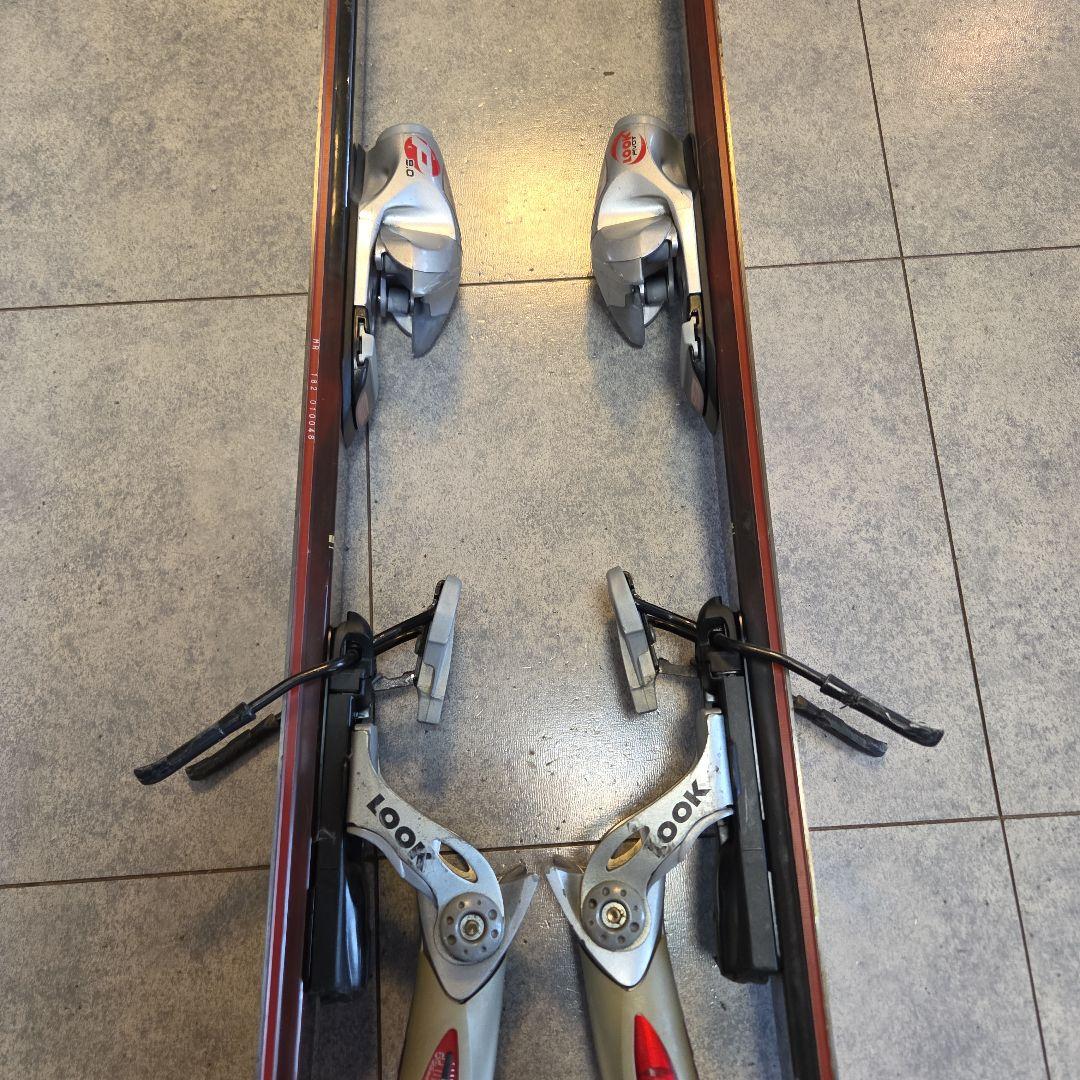 ID one スキー板（MR182-I）