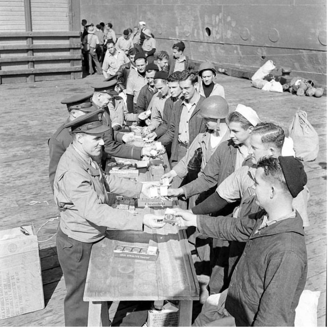 超希少&XL!VTG 1980’sチャンピオン\"U.S.N.A”TシャツUSA