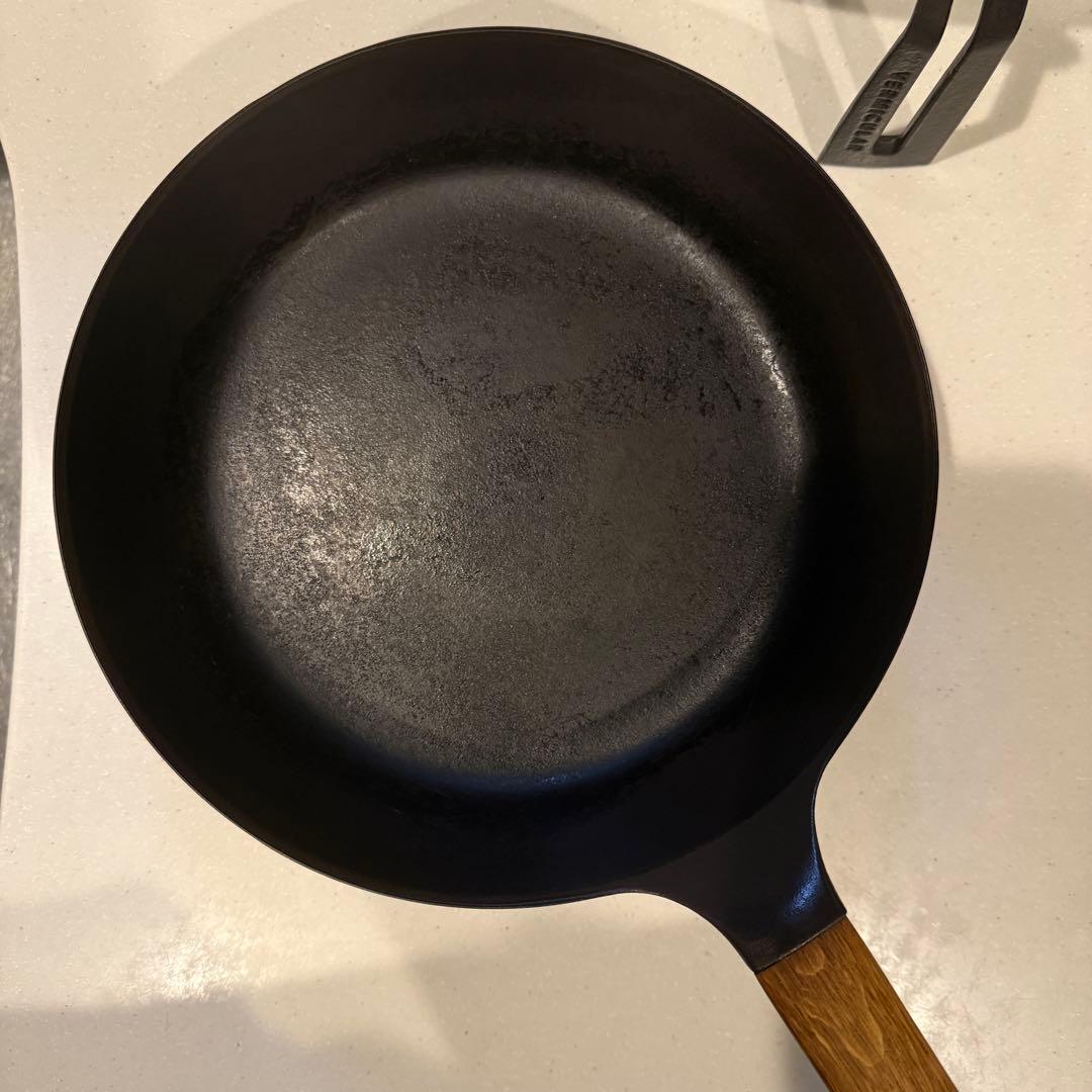 Veramicura 24cm 深型　蓋付き