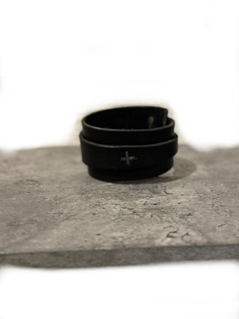 アクセサリー m.a+ leather bracelet