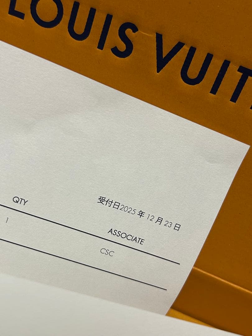 期間限定　ルイヴィトン　ポルトフォイユ　クレア　財布