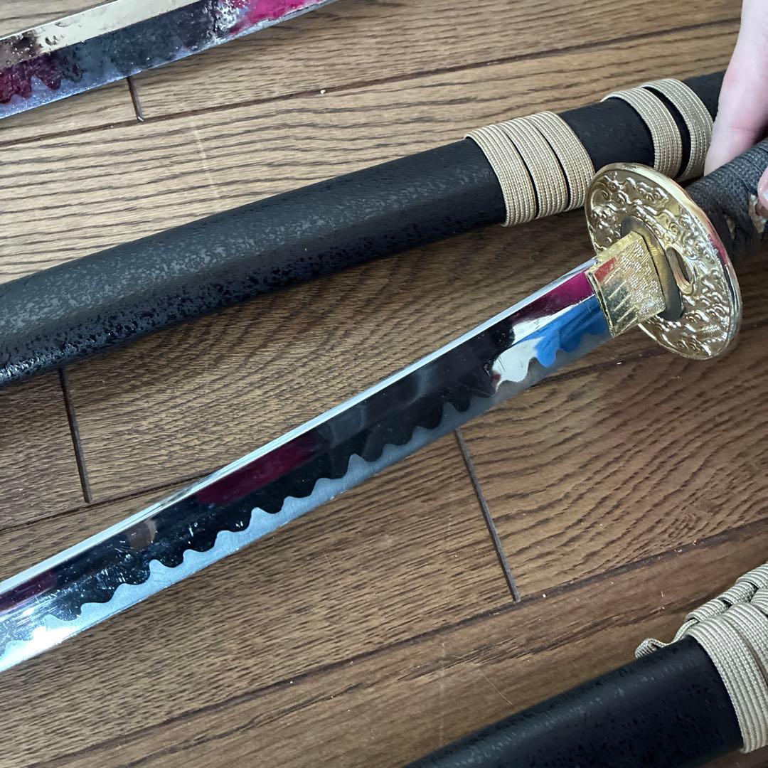 刀飾り　台付き