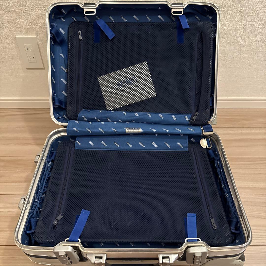 リモワ　キャリーケース　スーツケース