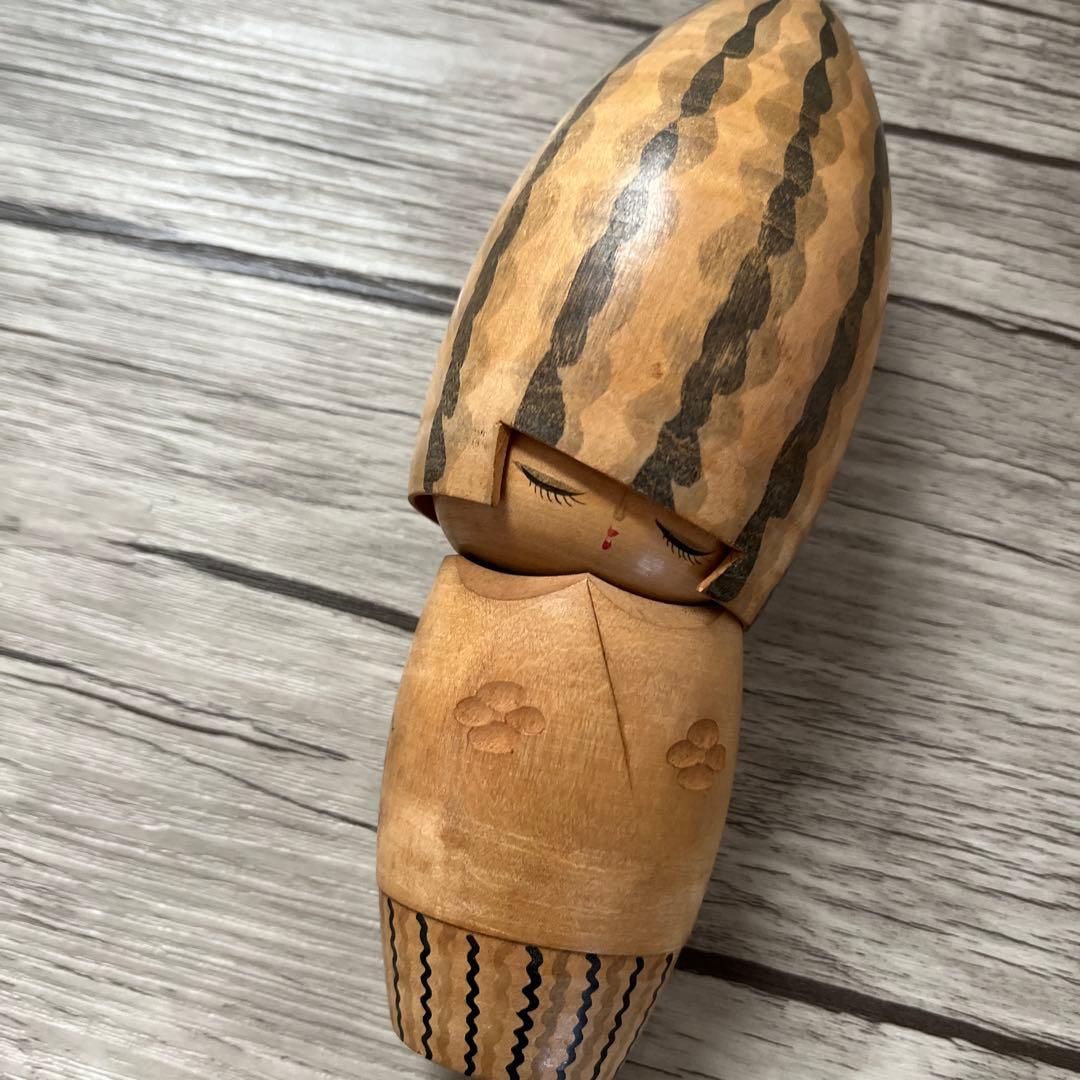 波模様の木製こけし 約16.5cm