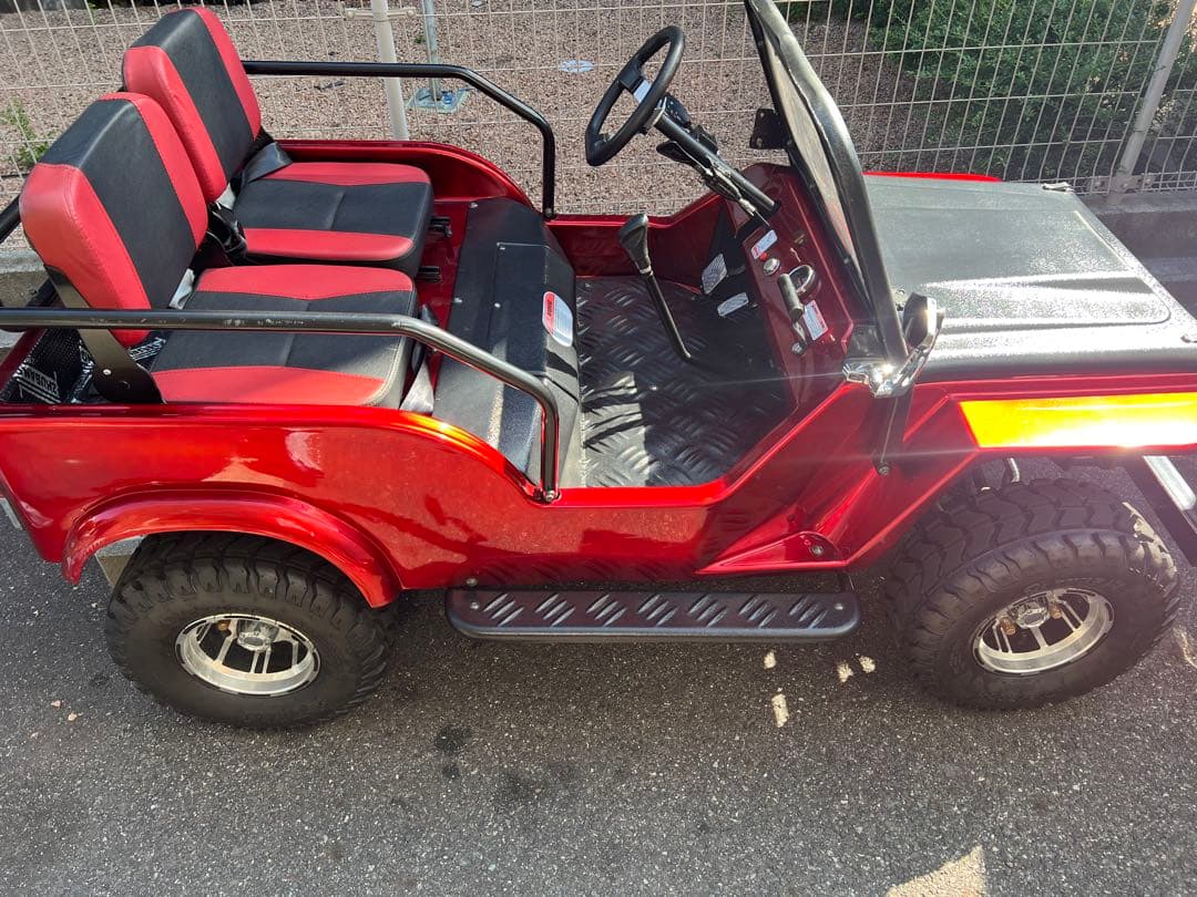 ミニジープ　レッド