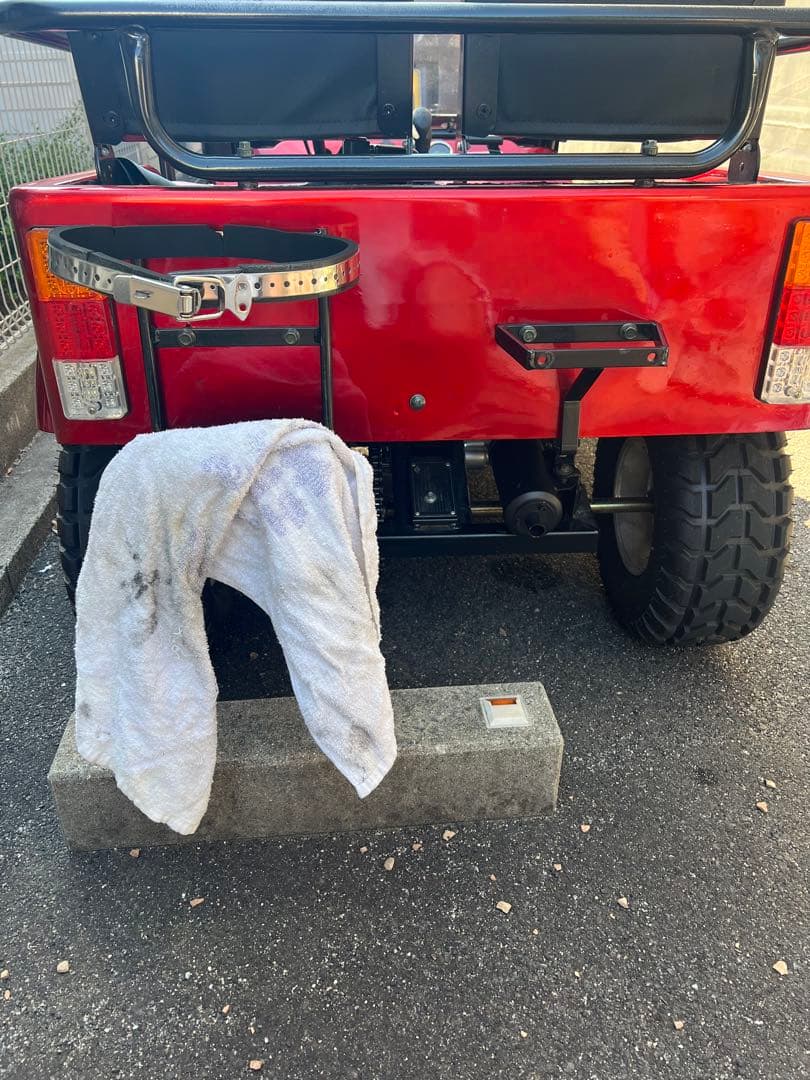 ミニジープ　レッド