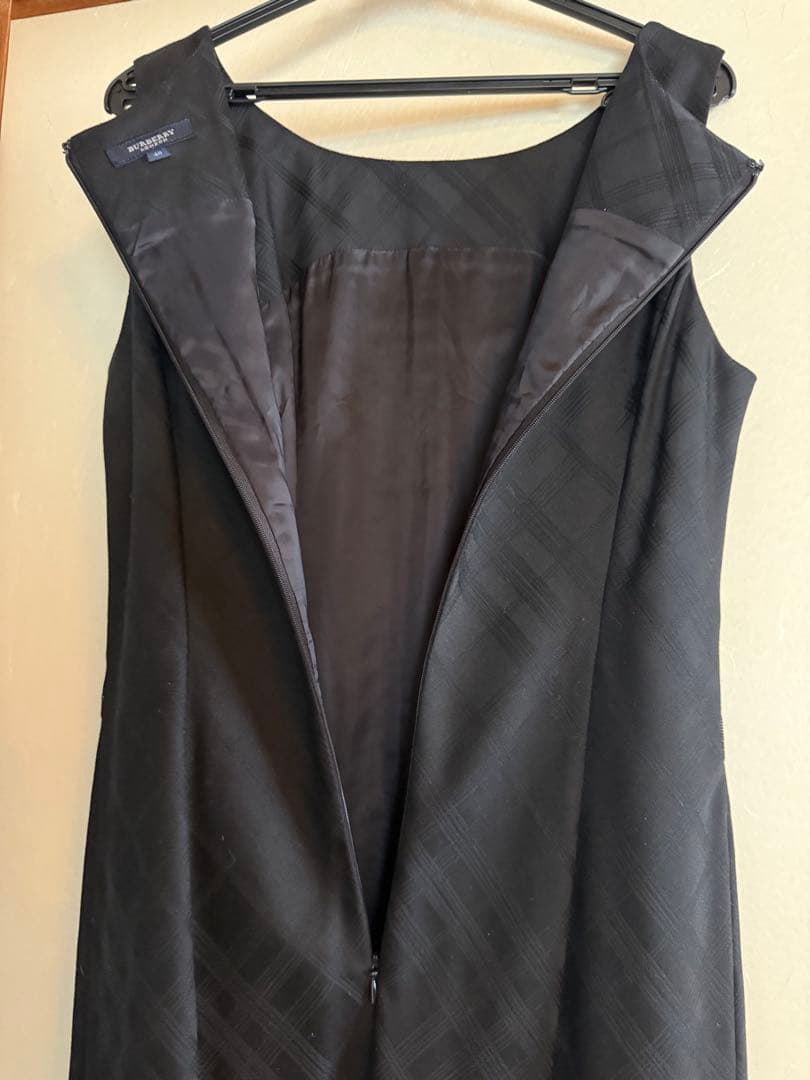 バーバリーのレディース，アンサンブル