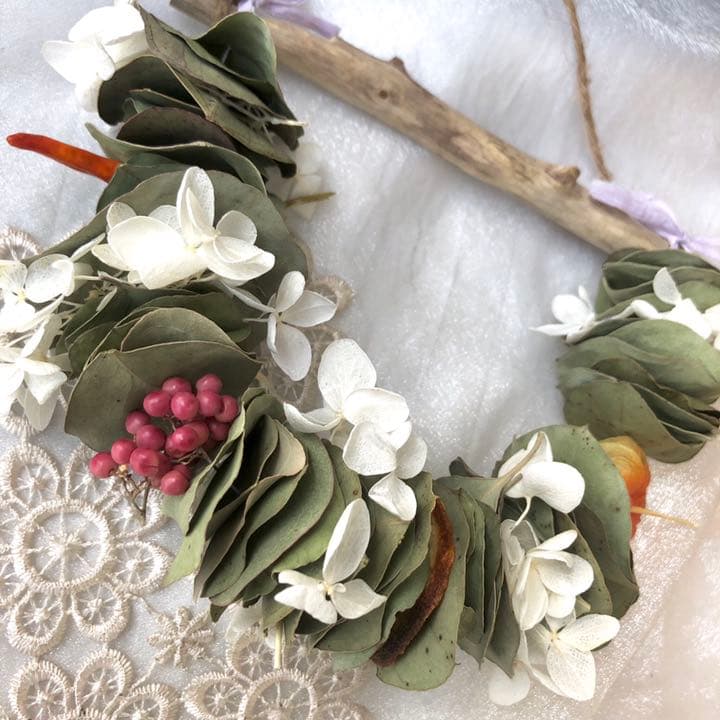 ポポラスユーカリガーランドアレンジ