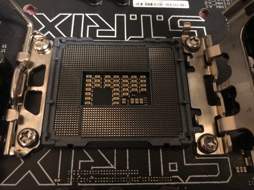 ASUS ROG STRIX Z790-A WIFI D4【保証あり】