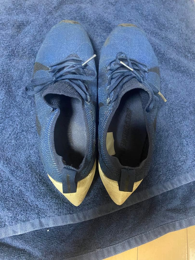 ランニングシューズ