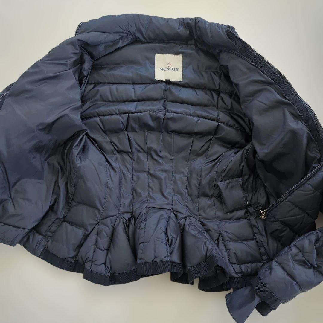 スンスンさん MONCLER　ダウン