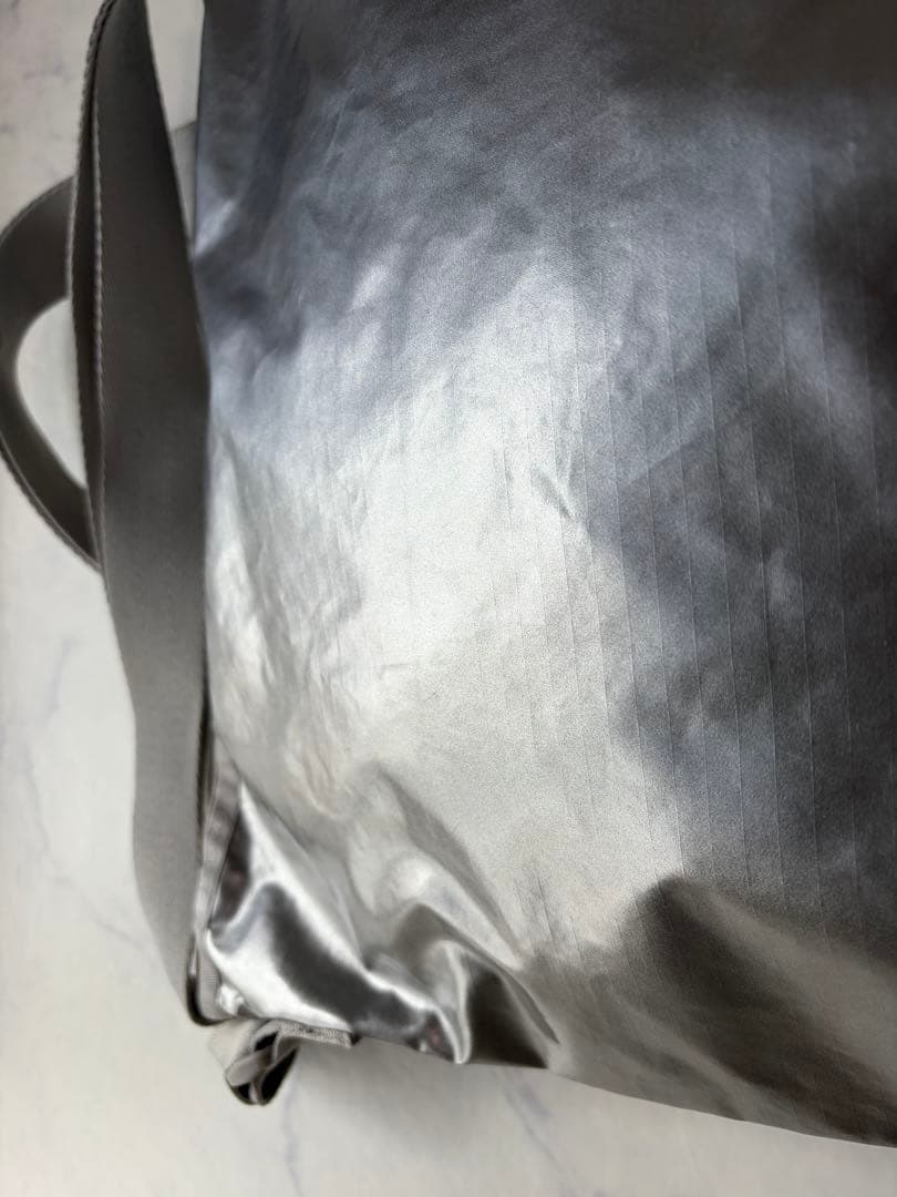 LeSportsac ひとりっぷ シルバー 2WAYトートバック